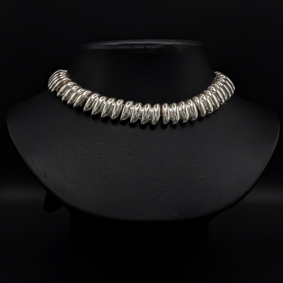 RETRO Silver Toned Collar Link Necklace - Picture 1 of 9